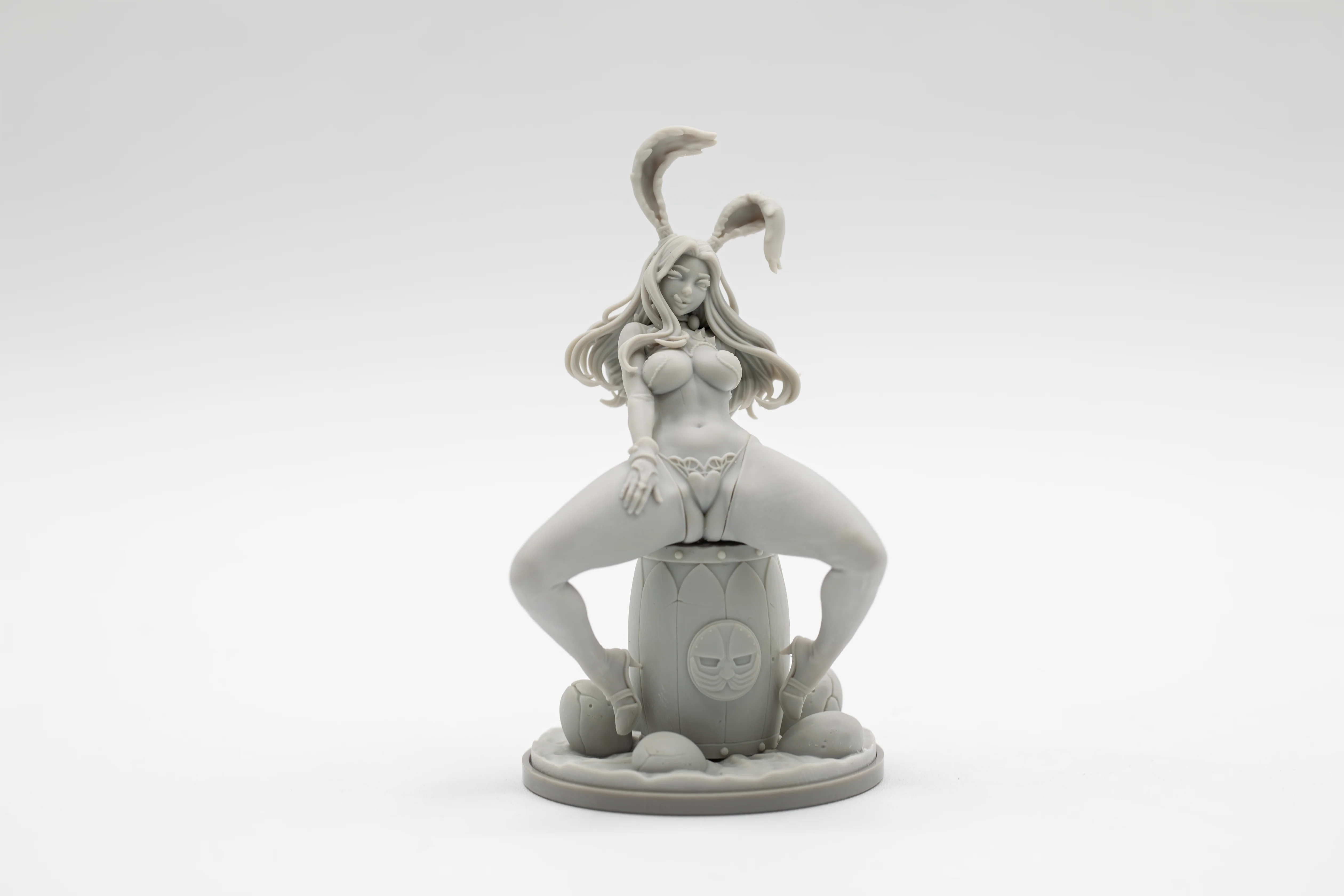 Reverse Lagomorph Erza - Painter's Scale - Image 9